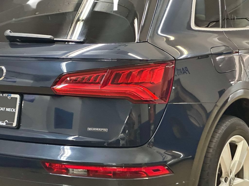 Used 2019 Audi Q5 2.0T Premium Plus w/ Premium Plus Package AWD/4WD image 26
