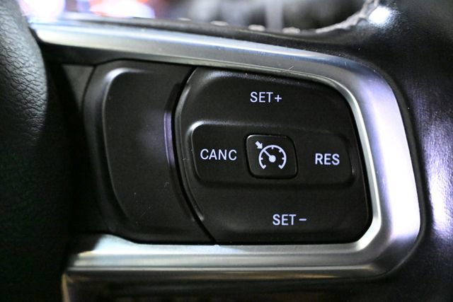 Used 2021 Jeep Wrangler Unlimited Sahara image 39