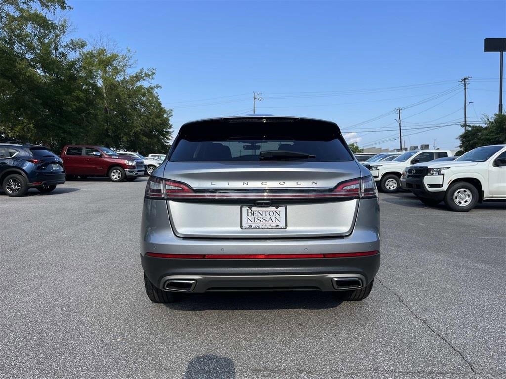 Used 2022 Lincoln Nautilus Reserve image 5