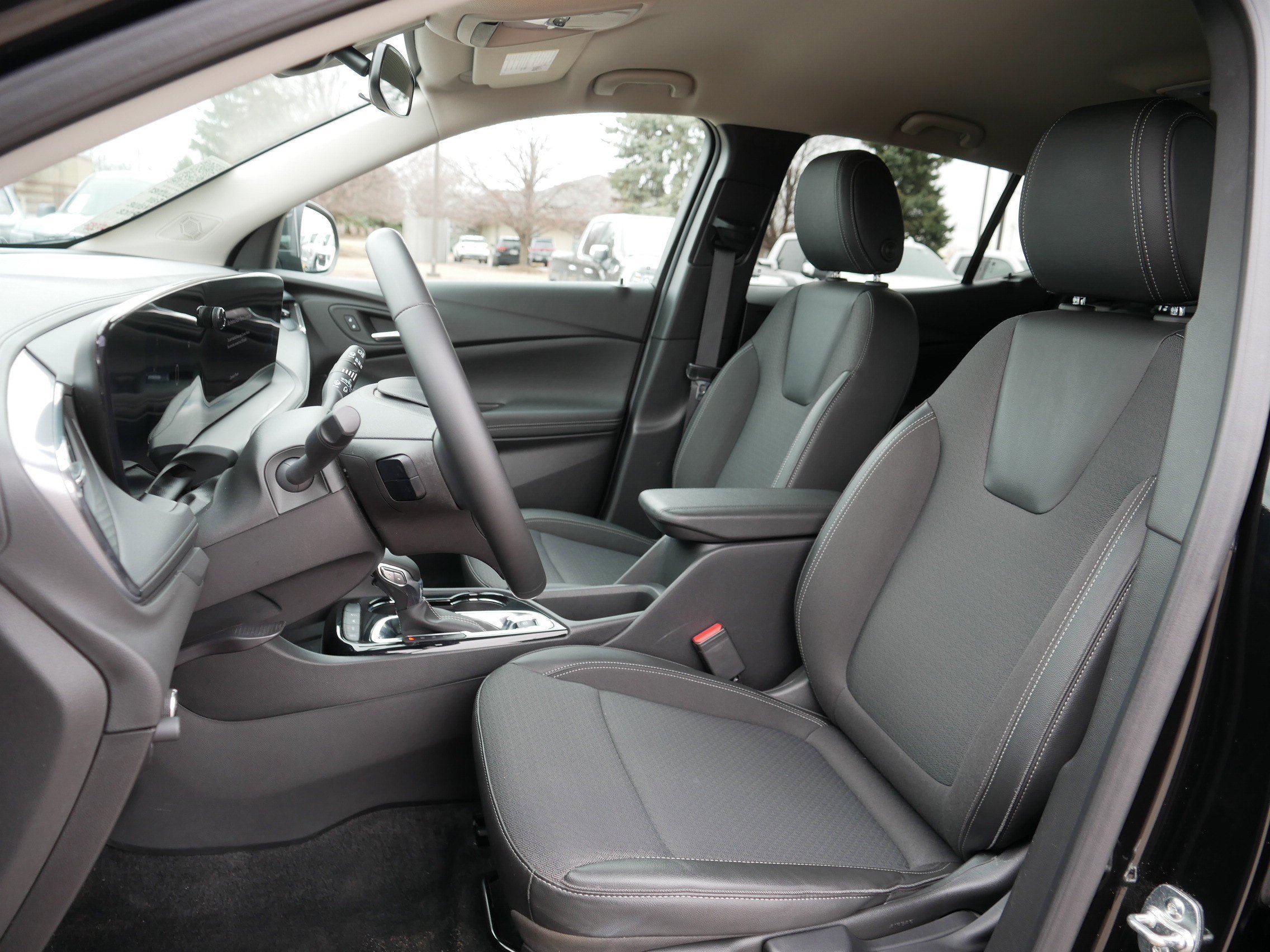 Used 2025 Buick Encore GX Preferred image 34