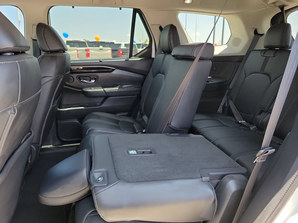 Used 2024 Honda Pilot Touring image 19