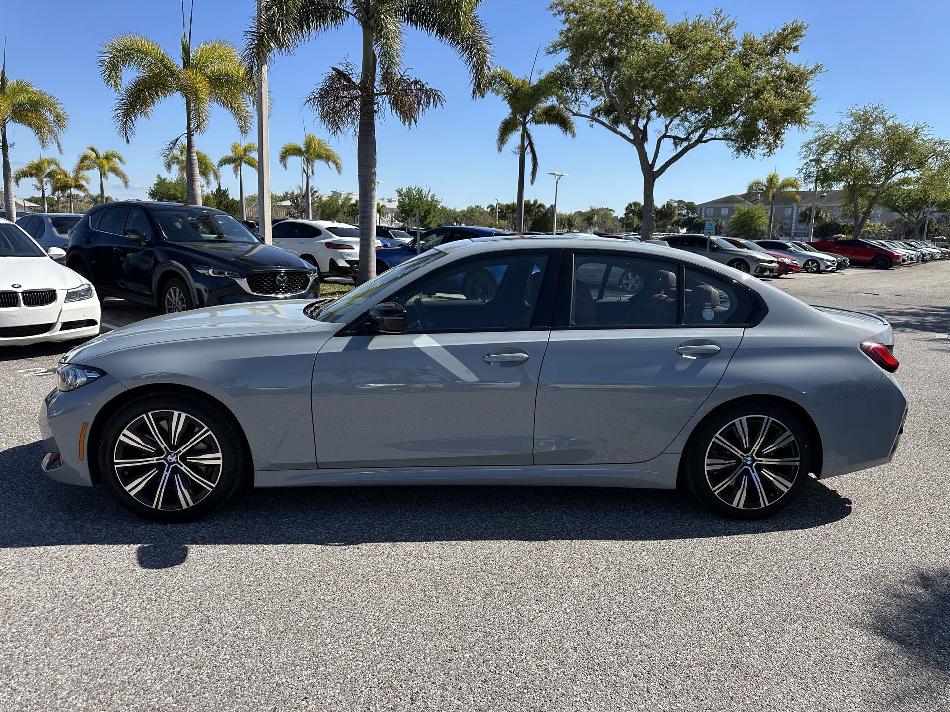 Certified 2025 BMW 330i xDrive Sedan image 7