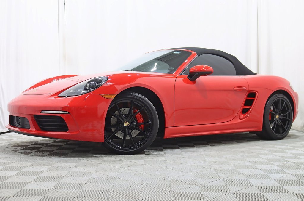 Used 2023 Porsche 718 Boxster image 4