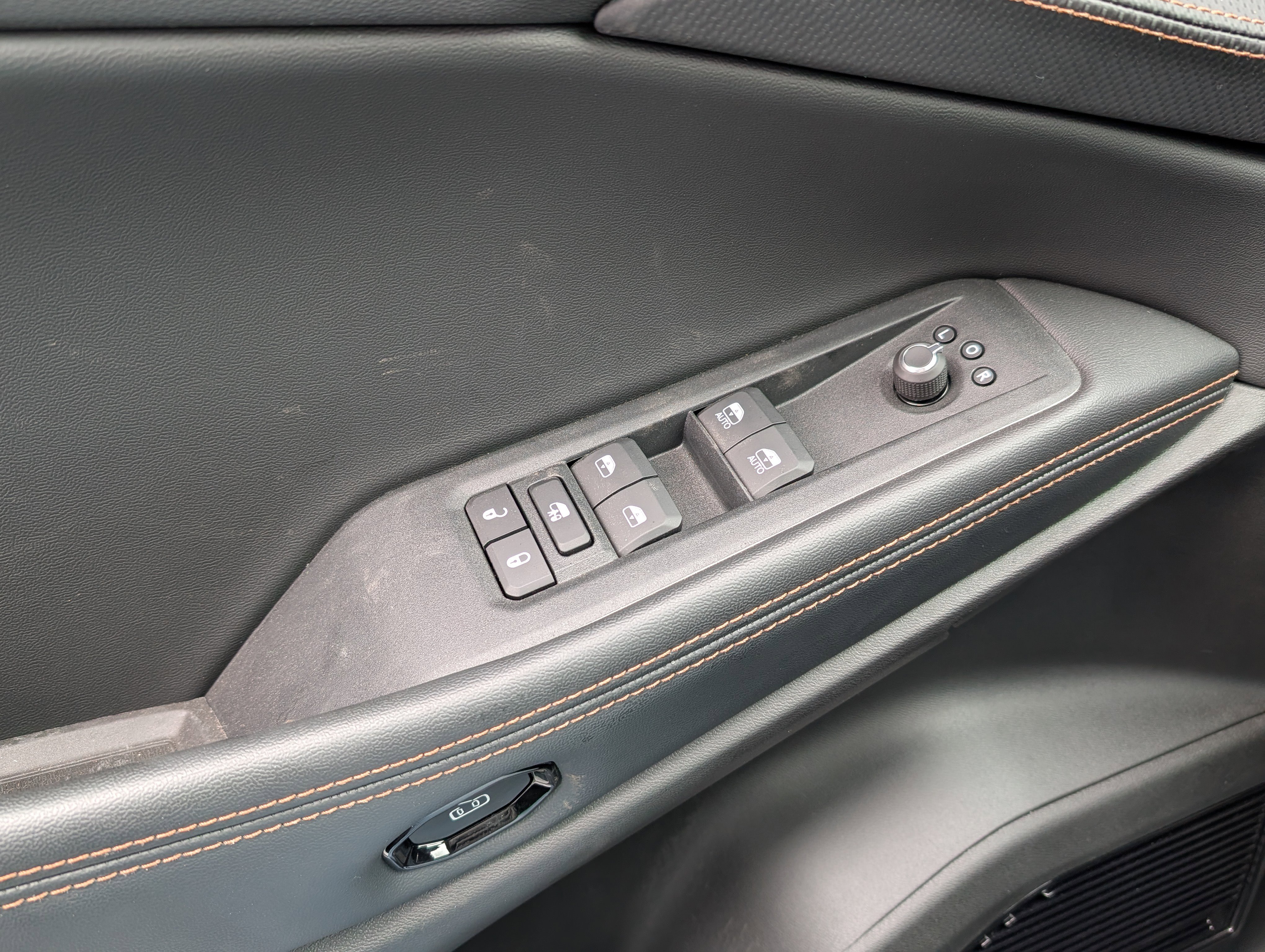 New 2026 Jeep Cherokee Limited image 14