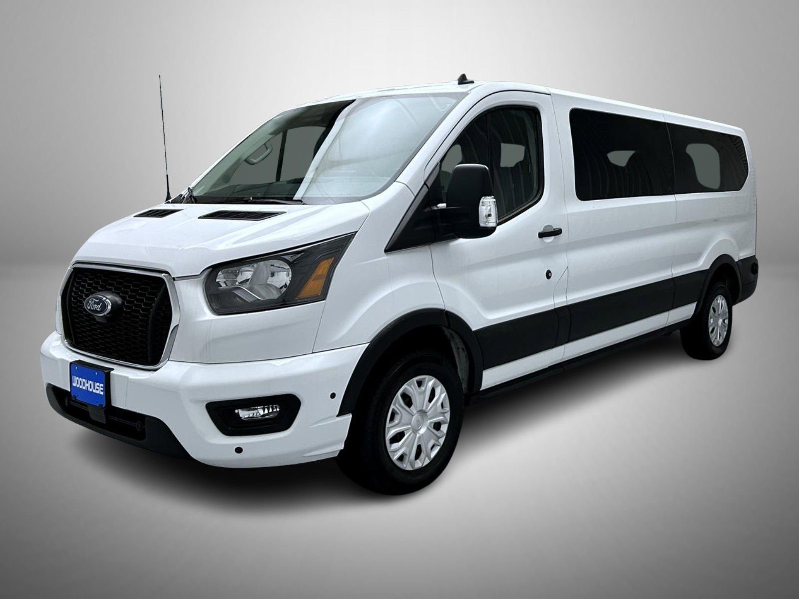 Used 2024 Ford Transit 350 XLT RWD image 1