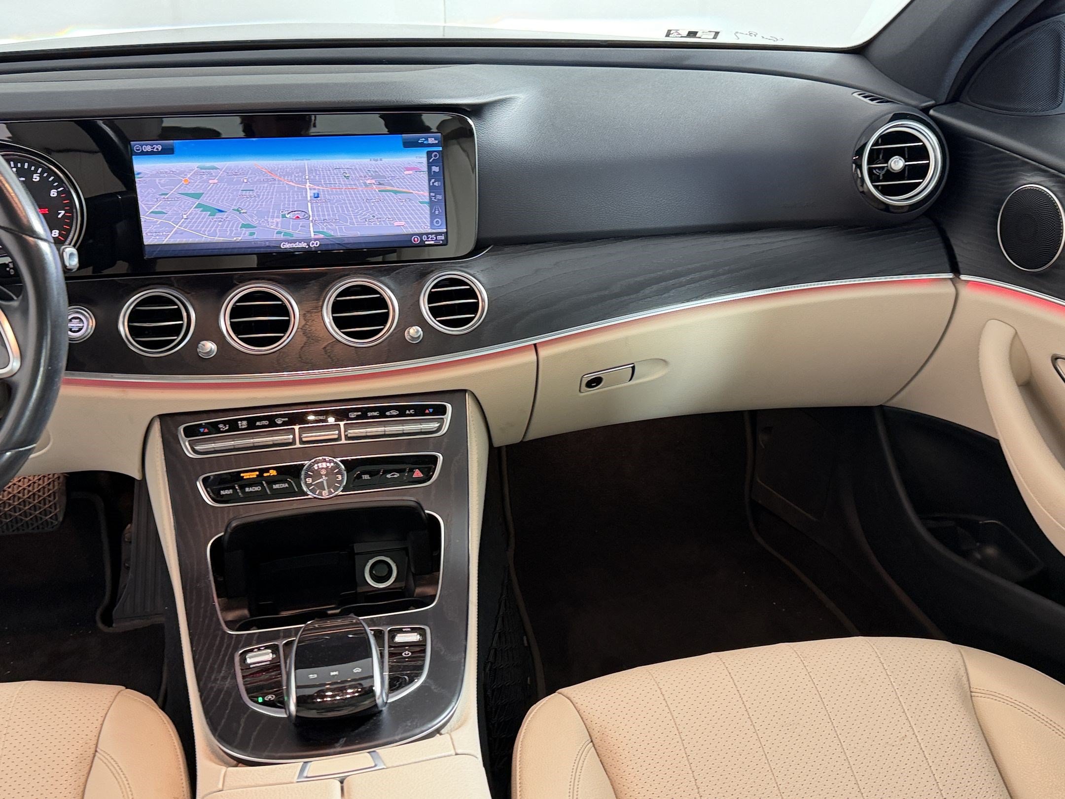 Used 2020 Mercedes-Benz E 350 Sedan image 30
