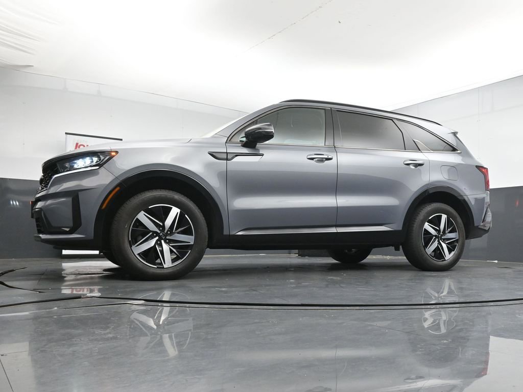 Used 2021 Kia Sorento EX image 23