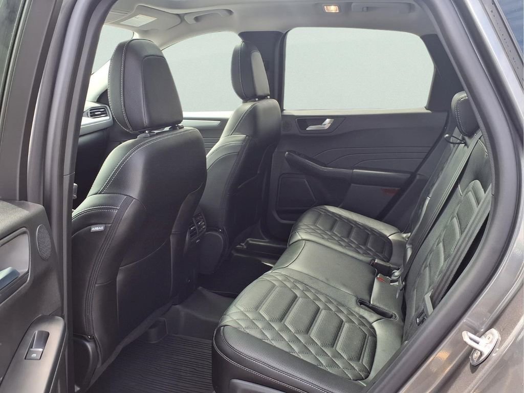 Used 2024 Ford Escape SE w/ PHEV Premium Package FWD image 21