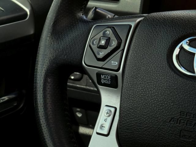 Used 2017 Toyota 4Runner Limited AWD/4WD image 23