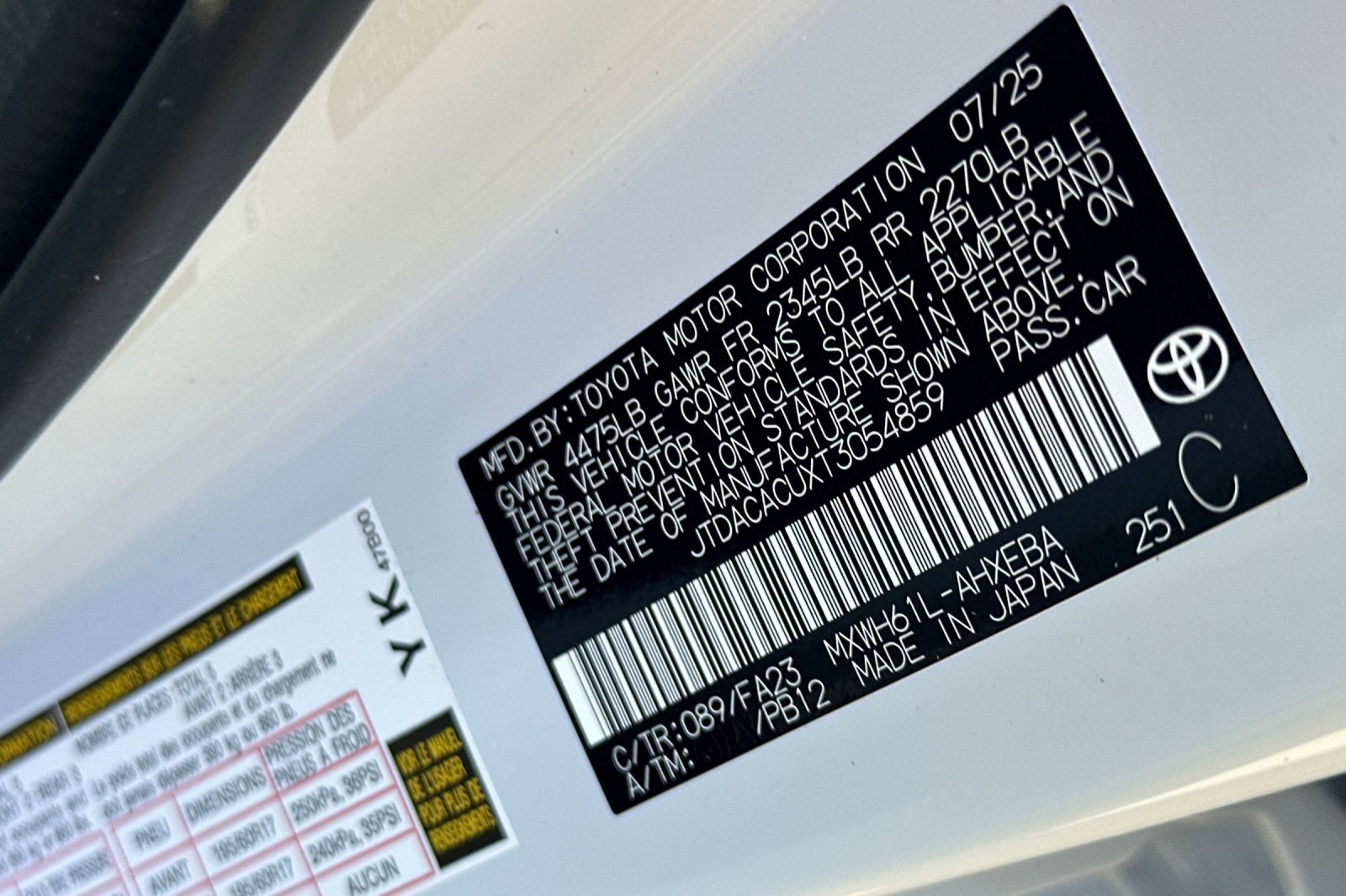 Used 2026 Toyota Prius Plug-In Hybrid image 32