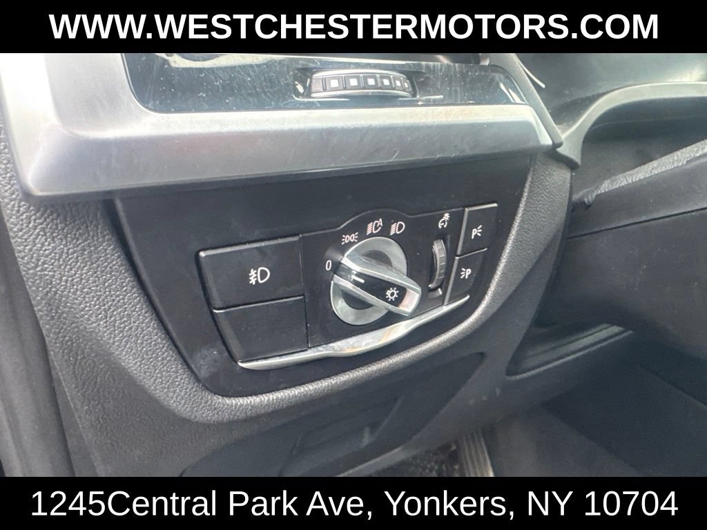 Used 2021 BMW X4 xDrive30i AWD/4WD image 14