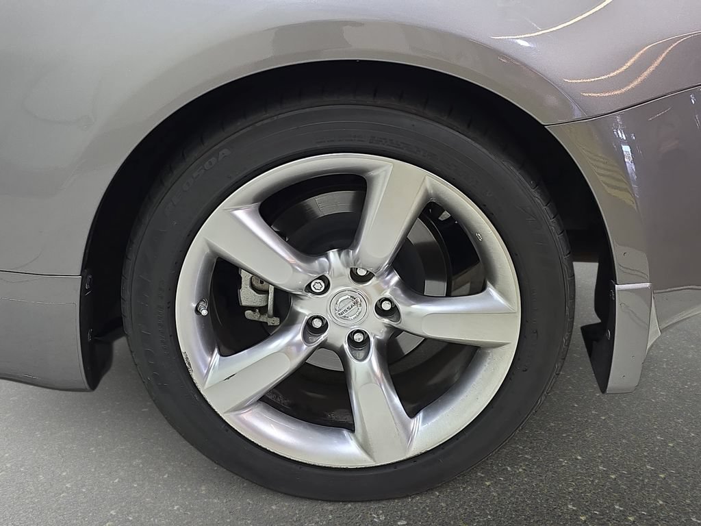 Used 2008 Nissan 350Z Enthusiast RWD image 31