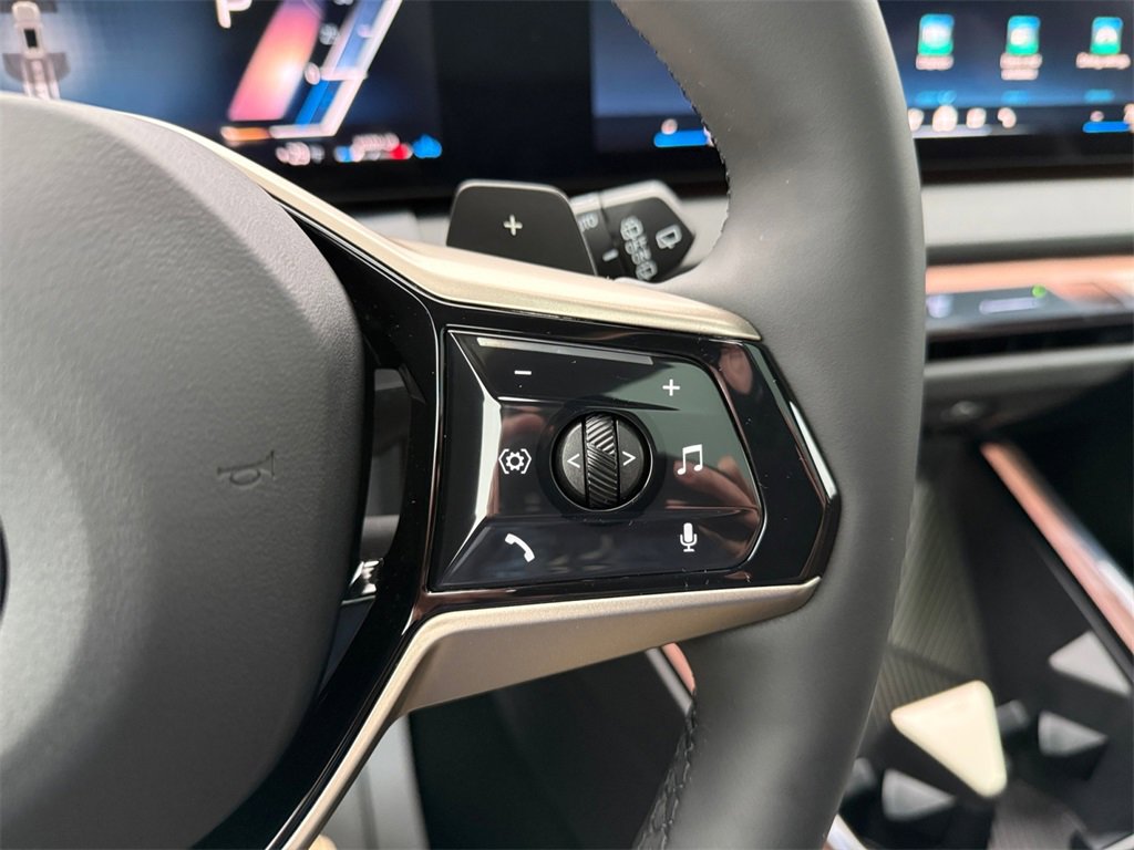 Used 2025 BMW X3 xDrive30i w/ Premium Package image 31