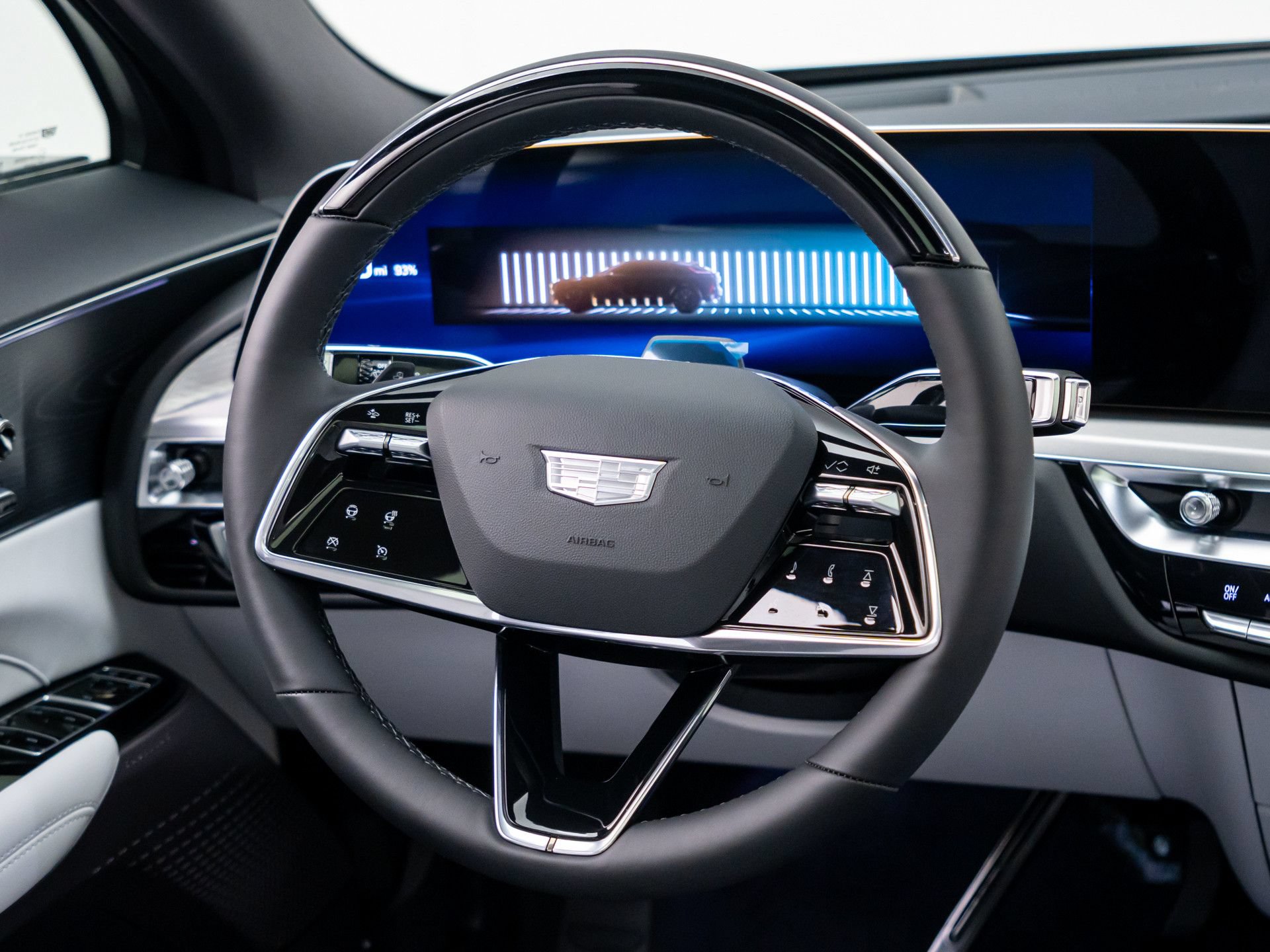 New 2026 Cadillac Lyriq Luxury w/ LPO, Floor Liner Package AWD/4WD image 10