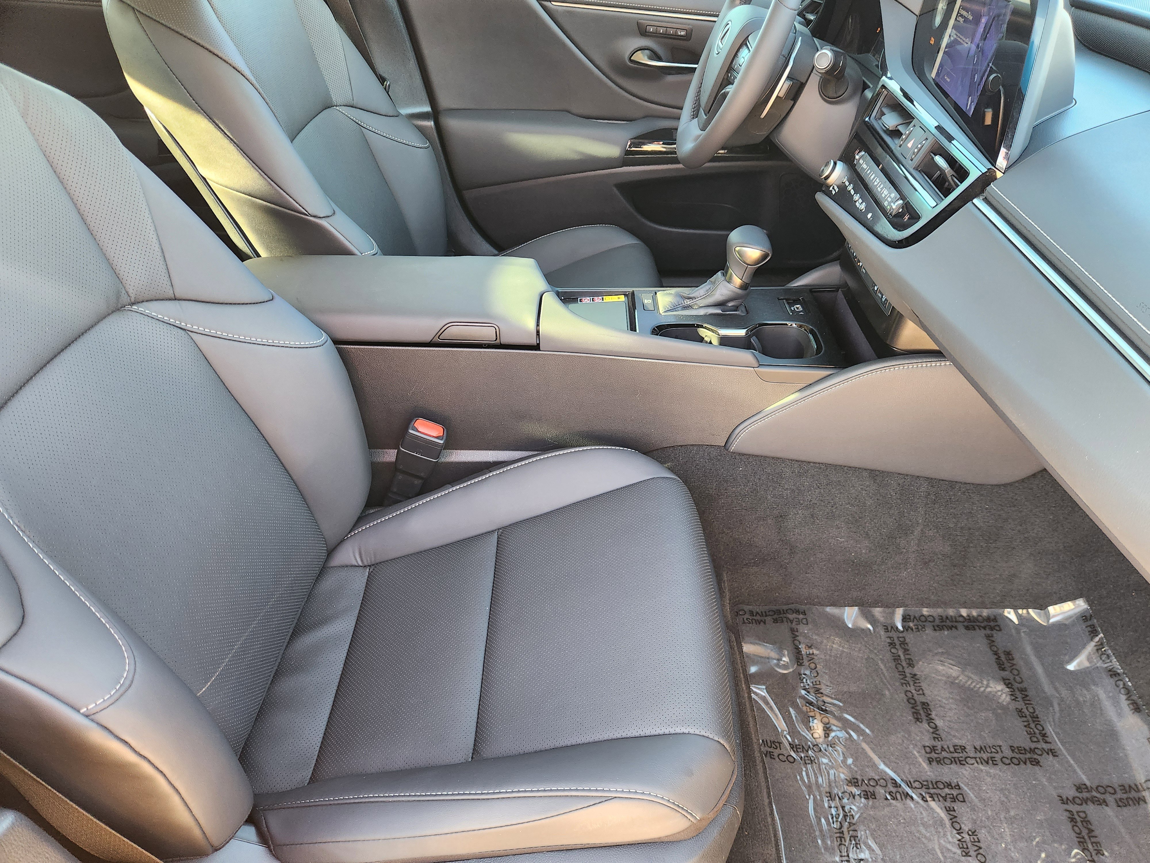 Certified 2023 Lexus ES 350 w/ Premium Package image 15