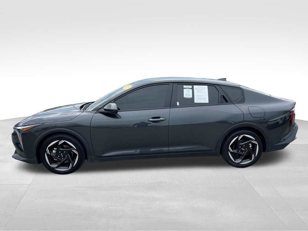 Certified 2025 Kia K4 EX FWD image 2