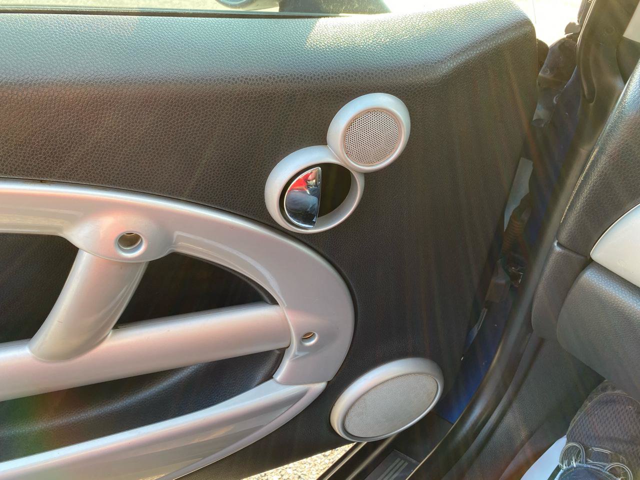 Used 2004 MINI Cooper S FWD image 11