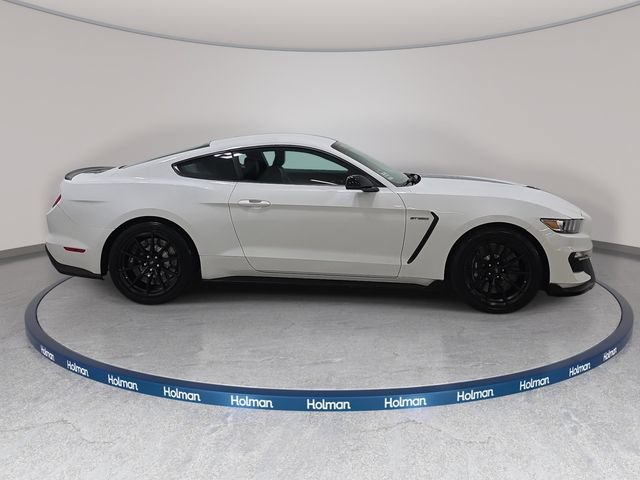 Used 2016 Ford Mustang Shelby GT350 w/ Technology Package RWD image 5