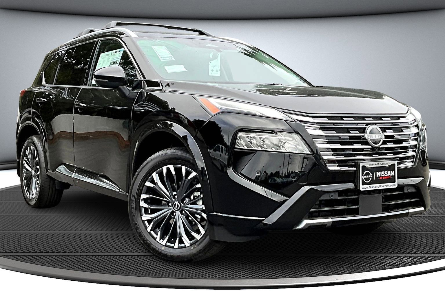 New 2026 Nissan Rogue Platinum image 1