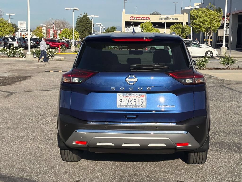 Used 2023 Nissan Rogue Platinum w/ Platinum Premium Package FWD image 4