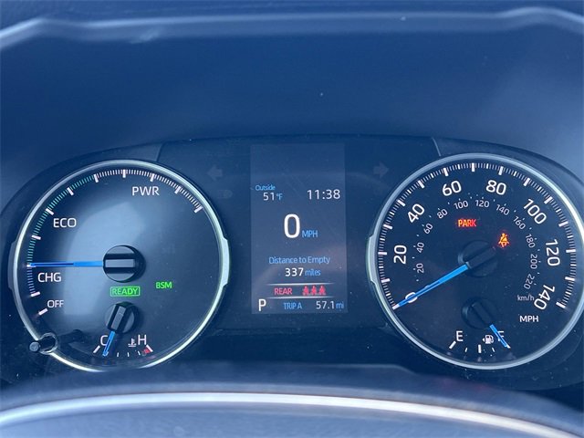 Used 2021 Toyota RAV4 XLE Premium image 19