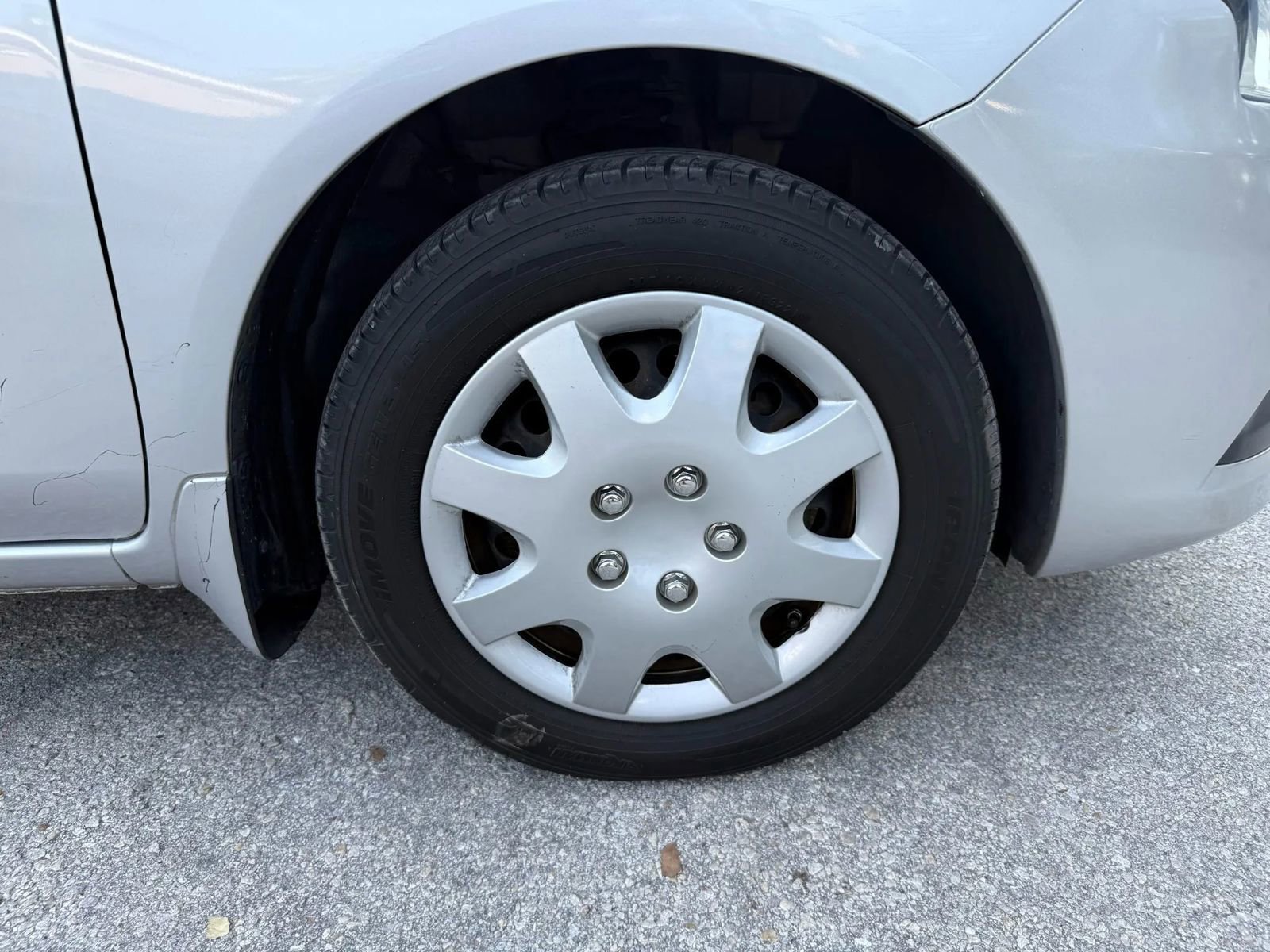 Used 2015 Nissan Versa S Plus image 24