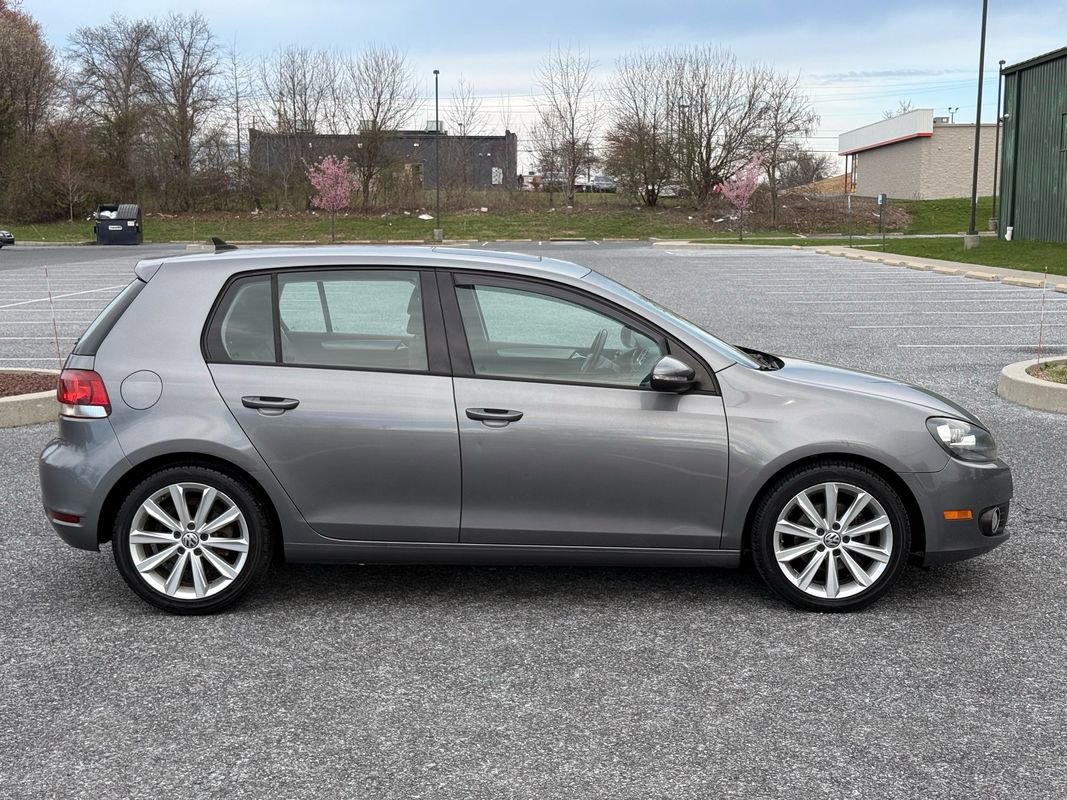 Used 2014 Volkswagen Golf TDI image 9