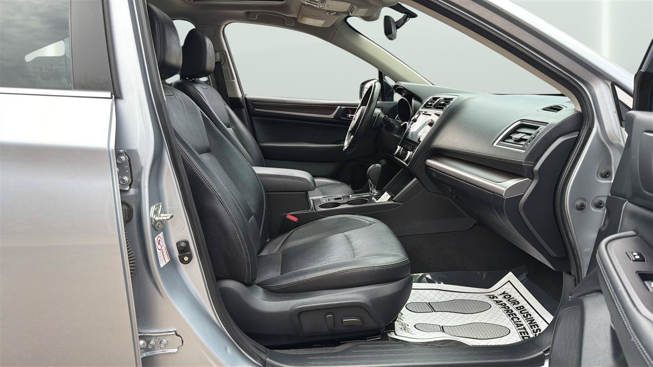 Used 2018 Subaru Legacy 3.6R Limited AWD/4WD image 13