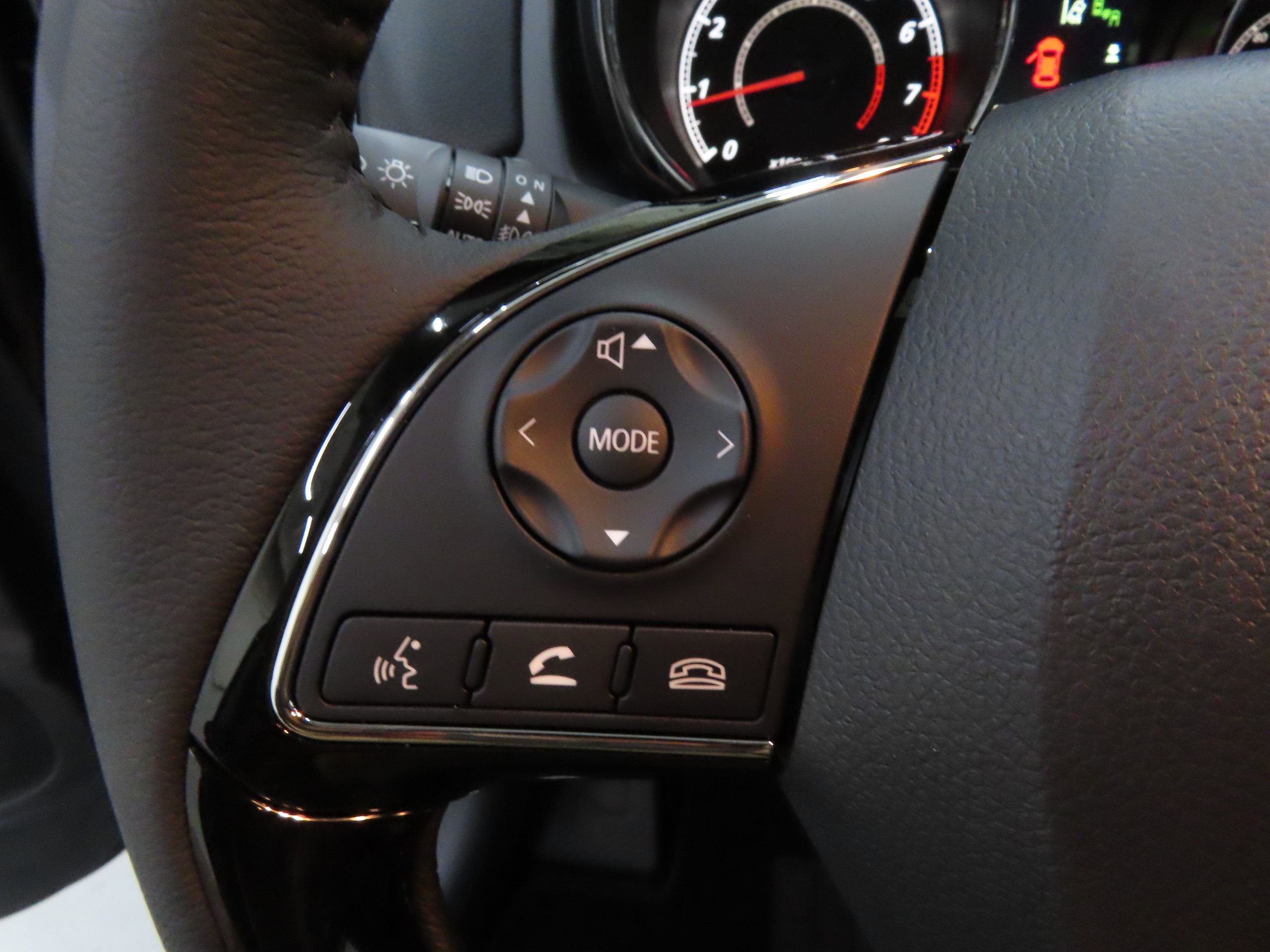 New 2025 Mitsubishi Outlander Sport SE image 12