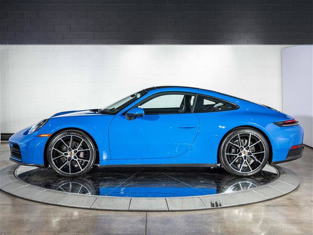 Used 2025 Porsche 911 Carrera image 2