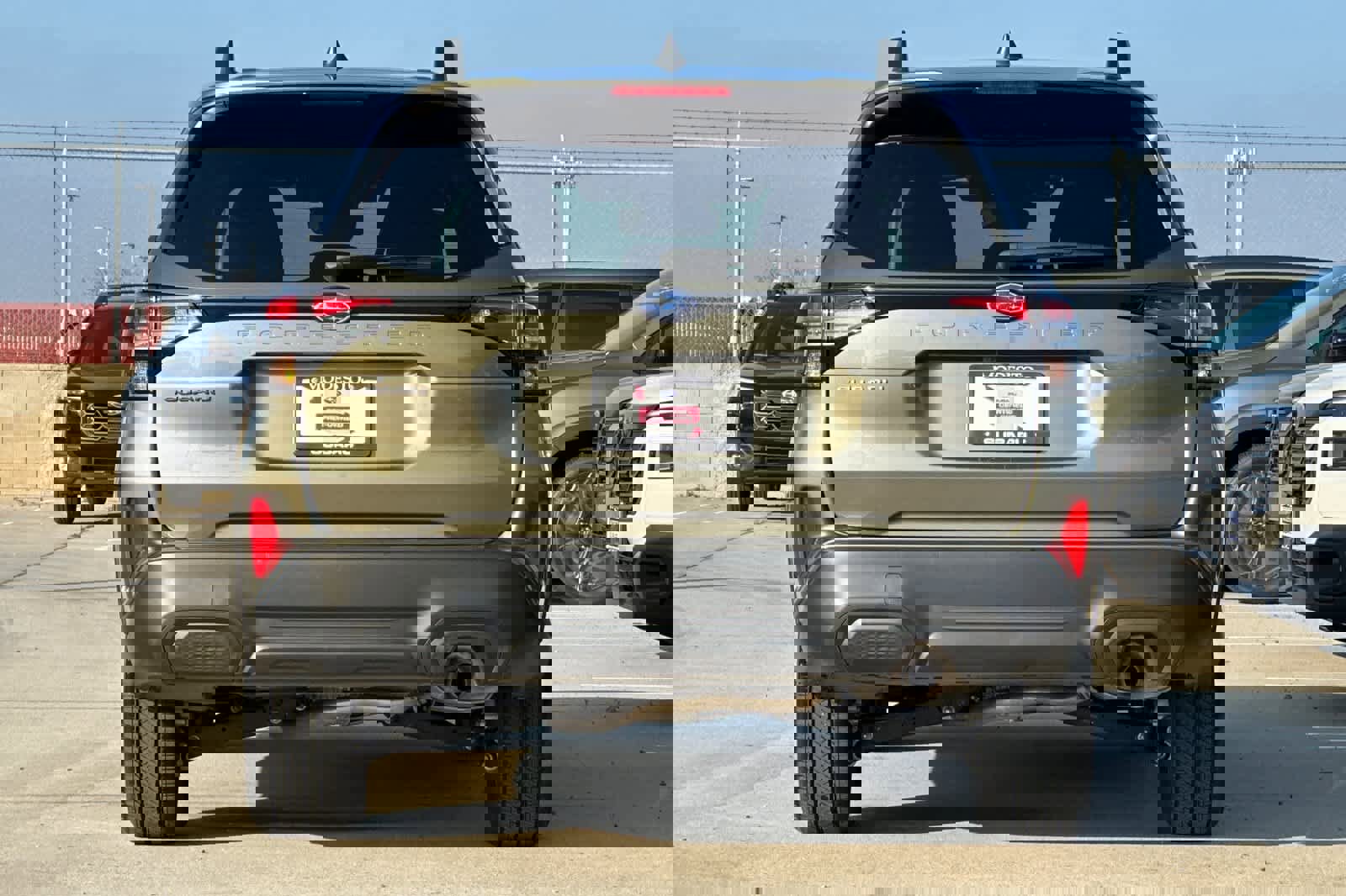 Used 2025 Subaru Forester Premium w/ Convenience Package #1 image 4