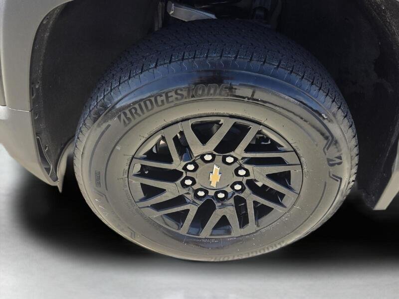 Used 2024 Chevrolet Silverado EV W/T AWD/4WD image 9