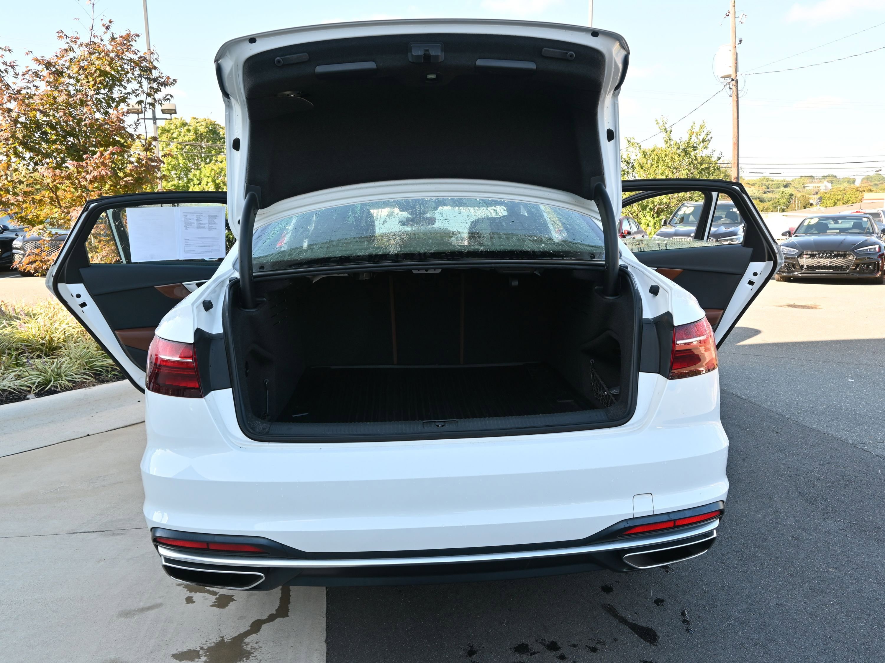 Used 2020 Audi A4 2.0T Premium w/ Convenience Package image 16