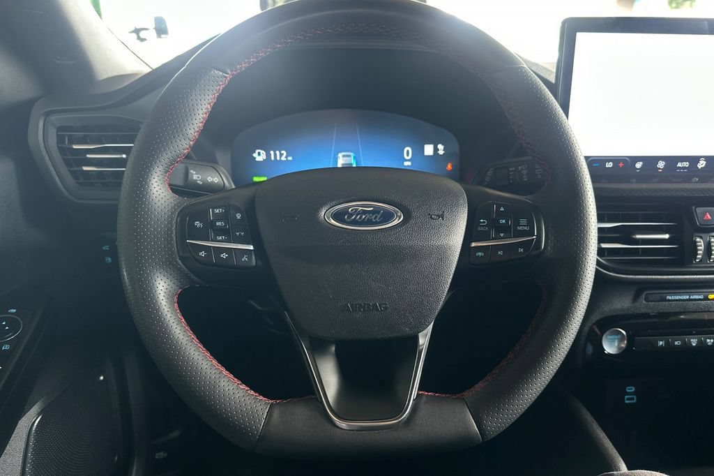 Certified 2023 Ford Escape ST-Line Elite AWD/4WD image 27