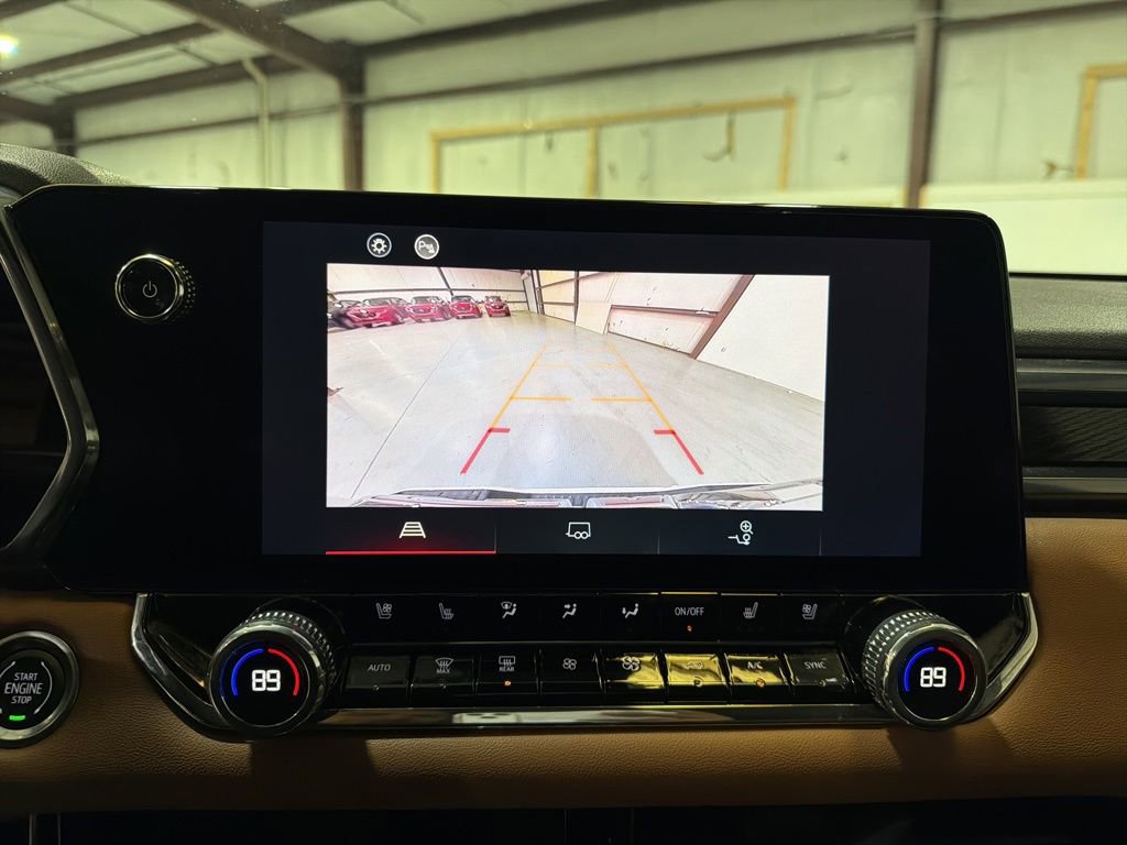 Used 2023 GMC Canyon AT4 w/ AT4 Premium Package image 17