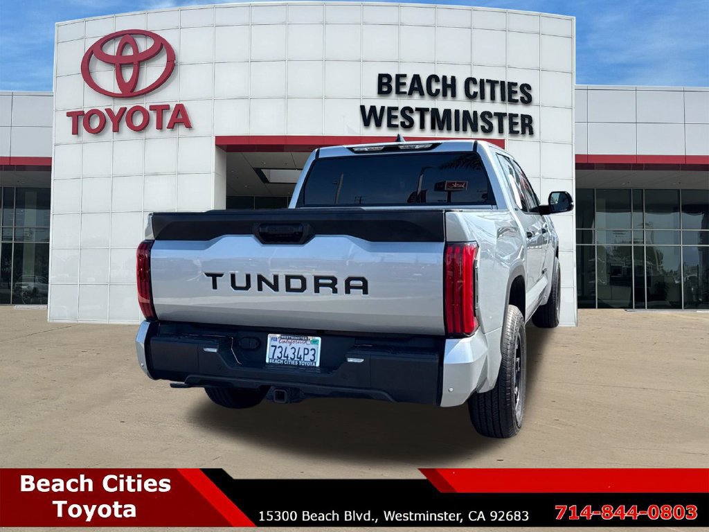 Used 2022 Toyota Tundra SR5 w/ Convenience Package RWD image 11