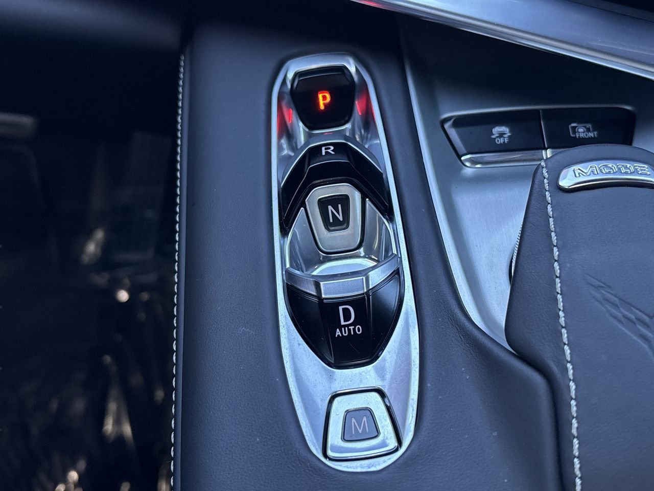 Used 2024 Chevrolet Corvette Stingray Premium Conv w/ Z51 Performance Package image 24