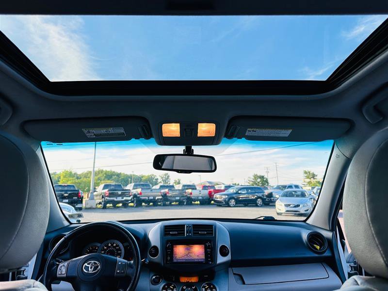 Used 2012 Toyota RAV4 Limited image 25