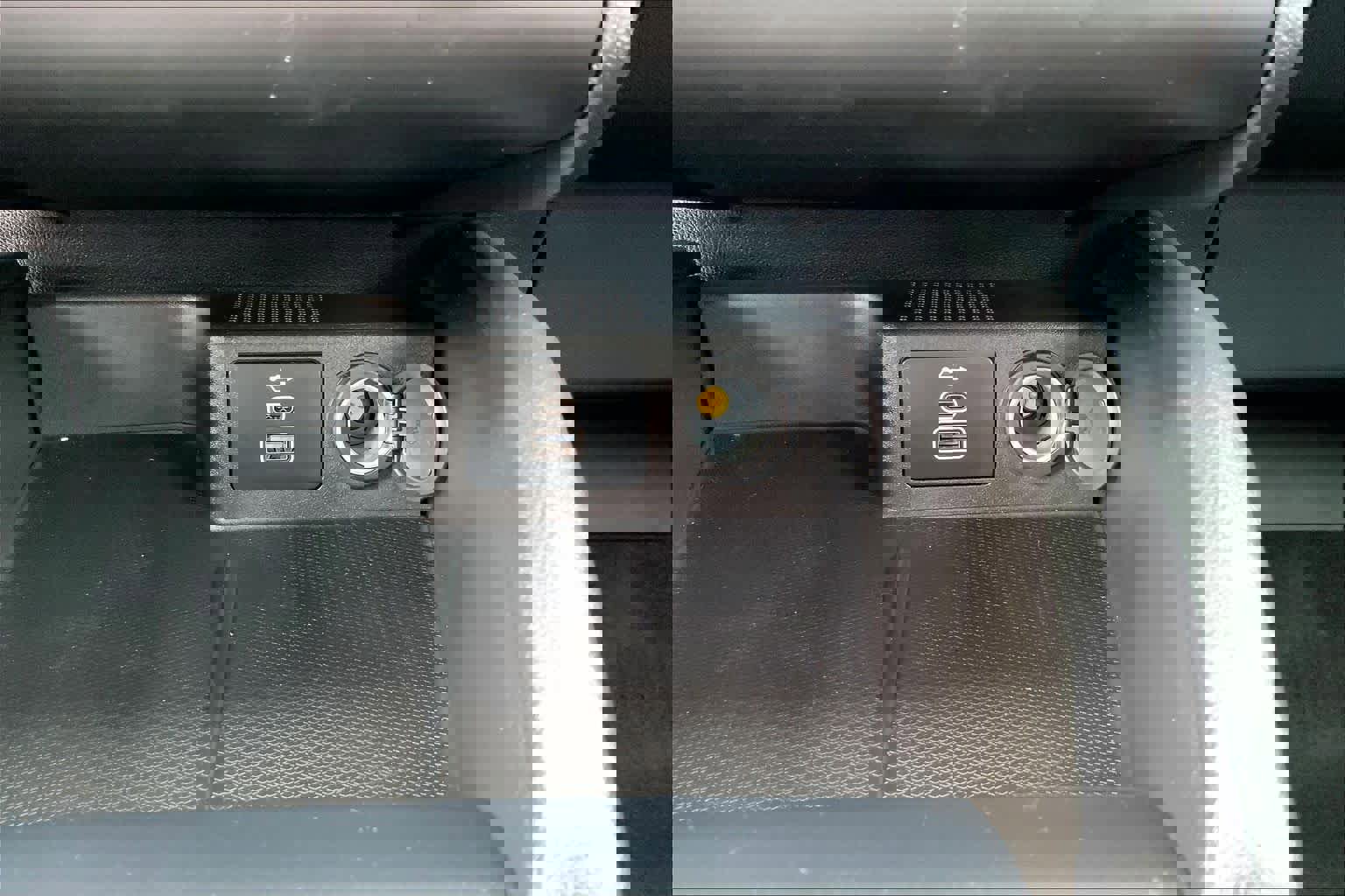 Certified 2025 Ford Escape ST-Line Elite image 31