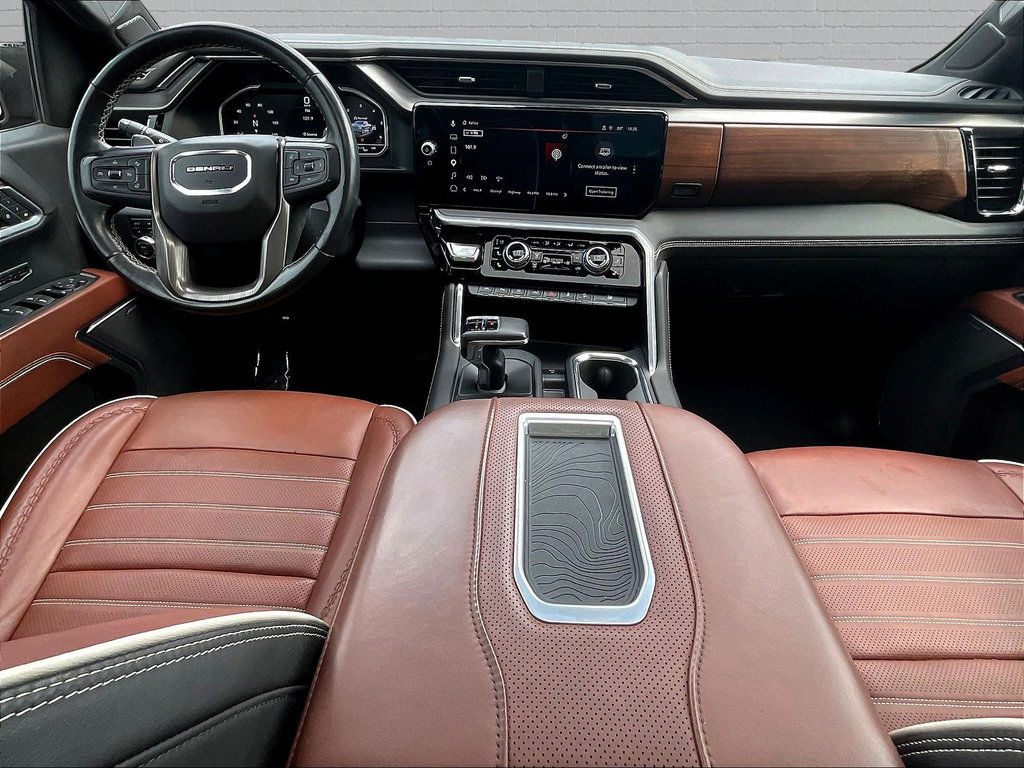 Used 2022 GMC Sierra 1500 Denali Ultimate AWD/4WD image 9