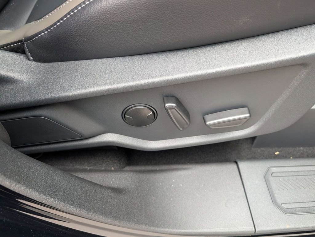 New 2025 Ford Bronco Outer Banks w/ Sasquatch Package image 47