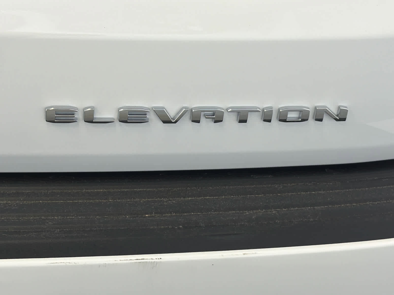 New 2026 GMC Yukon XL Elevation w/ LPO, Floor Liner Package image 7