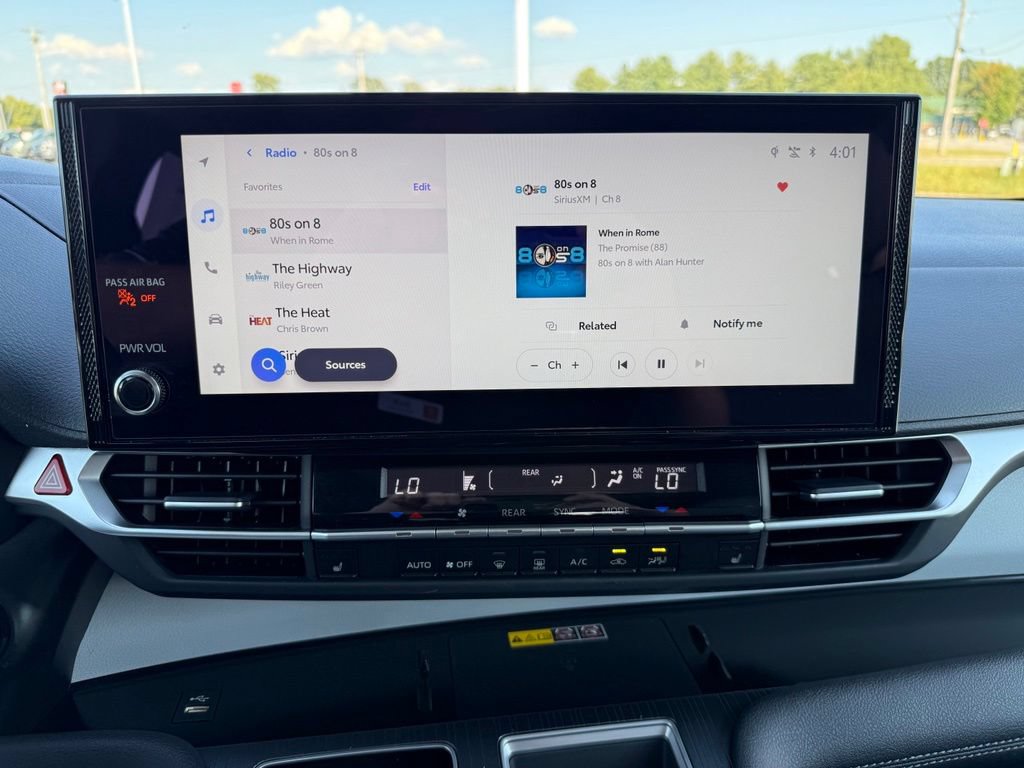 Certified 2026 Toyota Sienna XLE AWD/4WD image 28