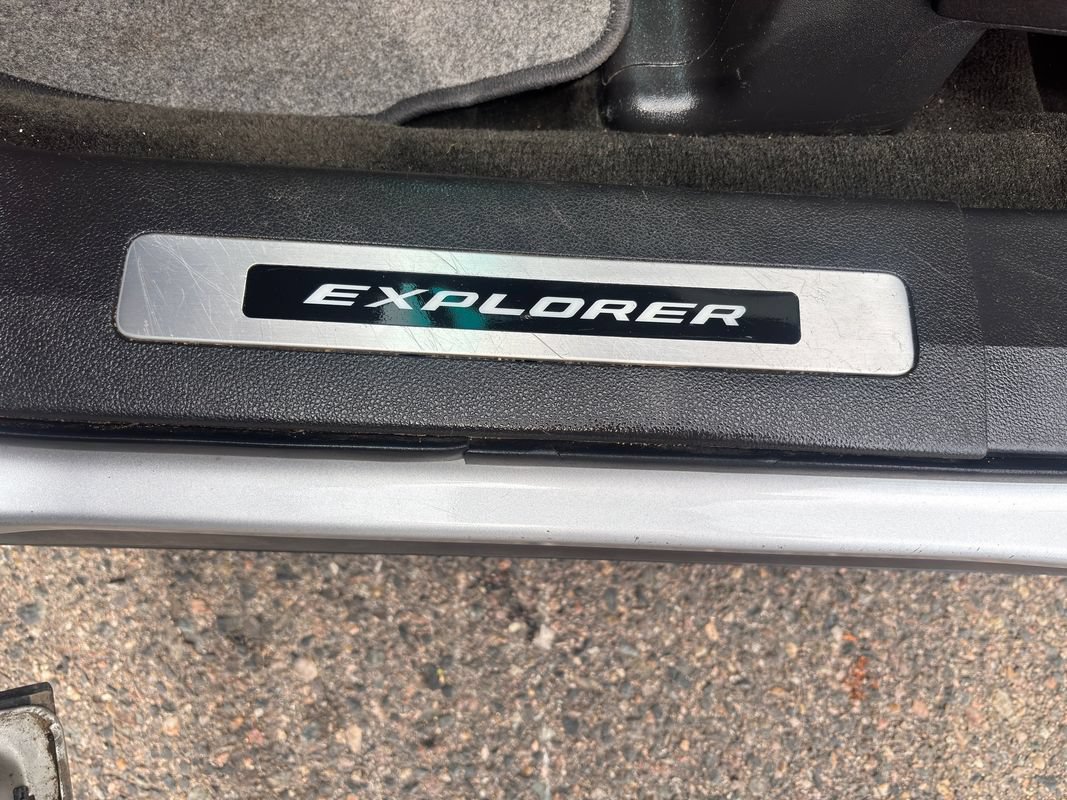 Used 2014 Ford Explorer Sport AWD/4WD image 40