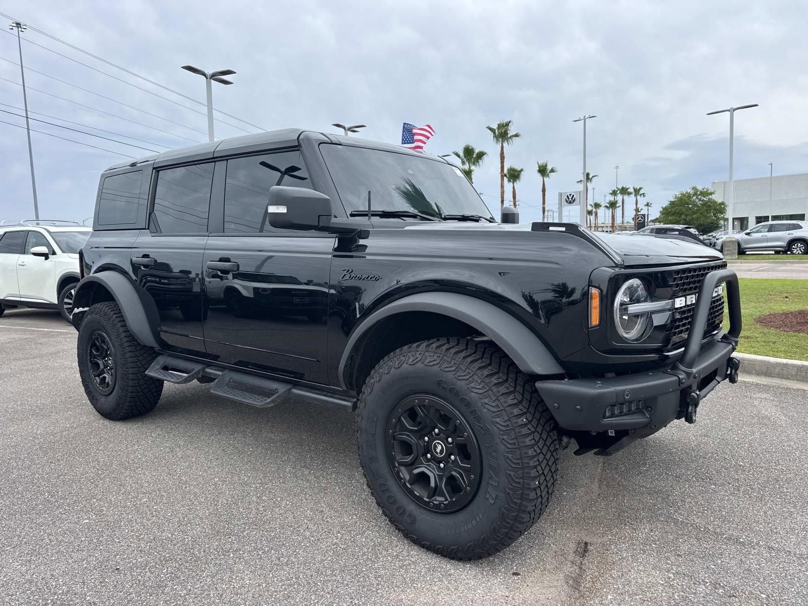 Used 2024 Ford Bronco Wildtrak AWD/4WD image 3