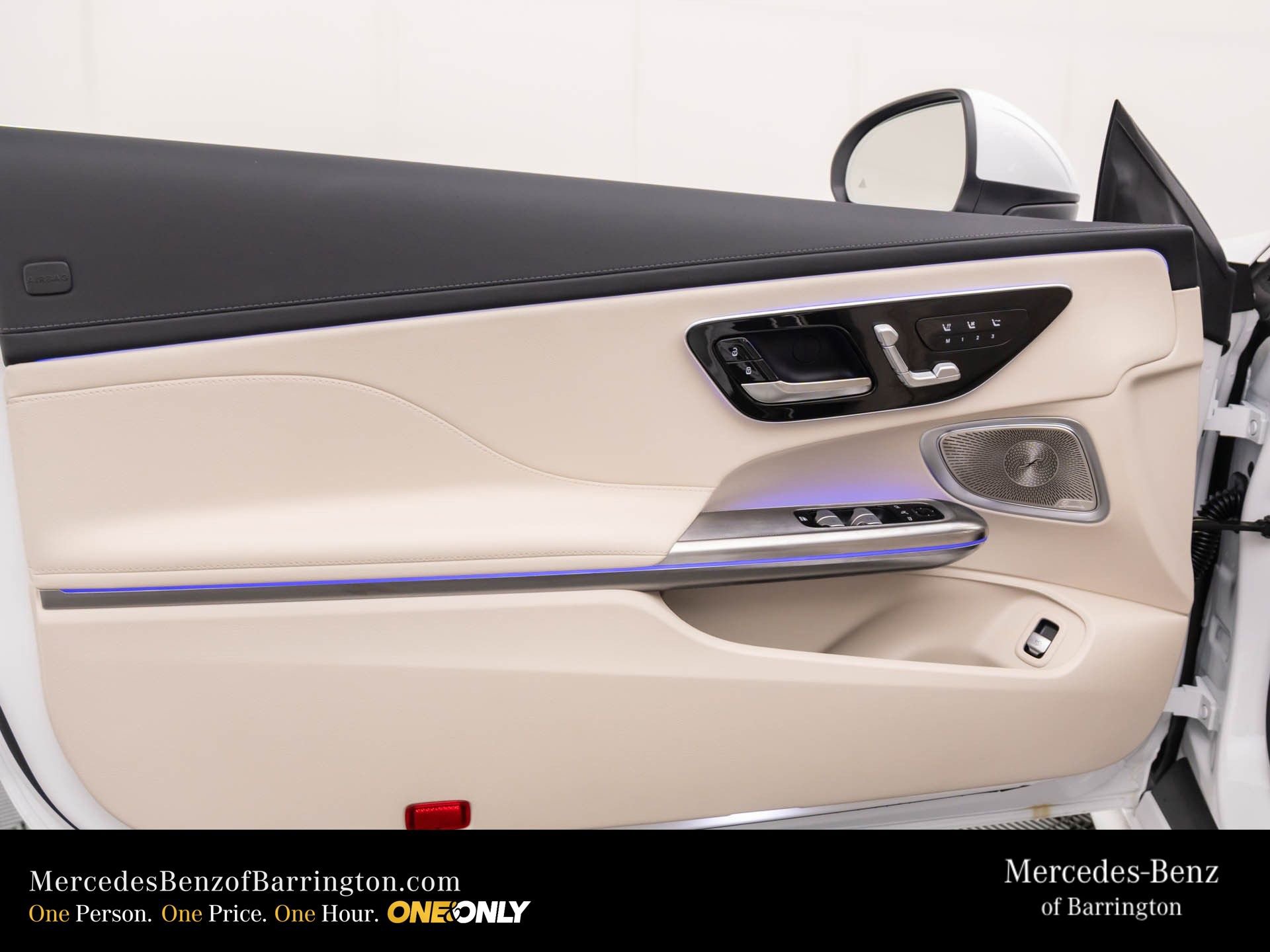 New 2026 Mercedes-Benz CLE 300 4MATIC Cabriolet image 15