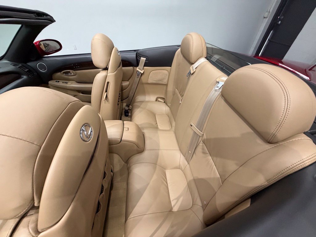 Used 2007 Lexus SC 430 Convertible RWD image 32