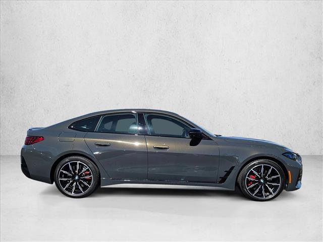 Certified 2025 BMW 430i xDrive w/ M Sport Package AWD/4WD video 4
