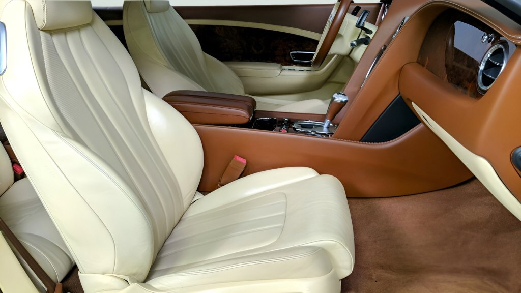 Used 2012 Bentley Continental GT image 23