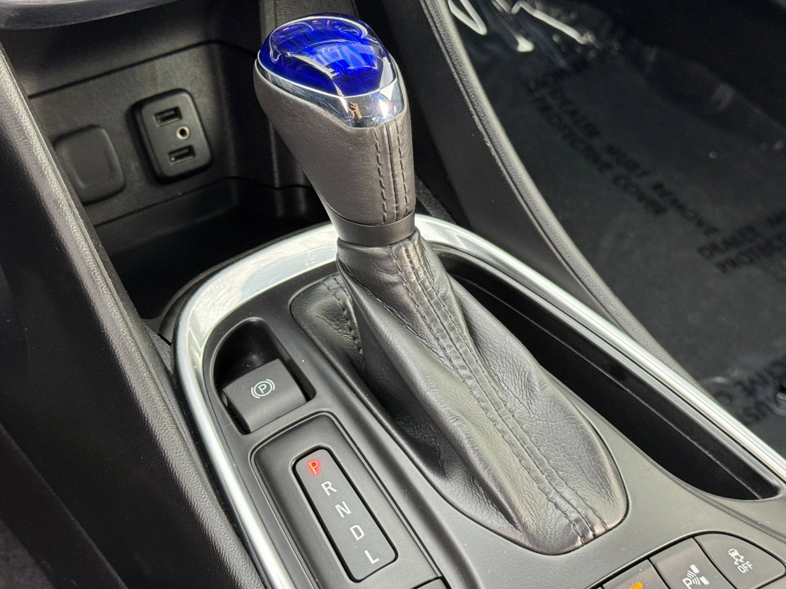 Used 2017 Chevrolet Volt Premier w/ Driver Confidence II Package image 29